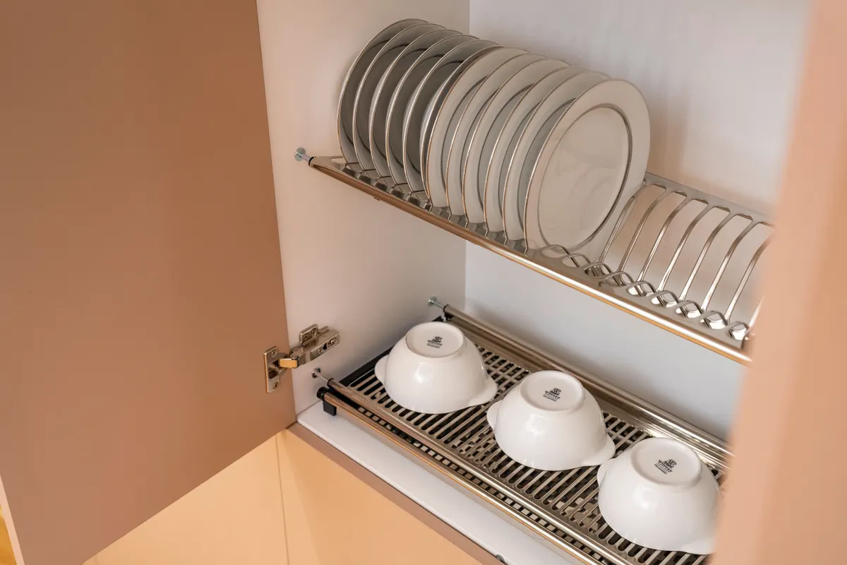 Two clean pet bowls drying, part of washing dog bowls in the dishwasher